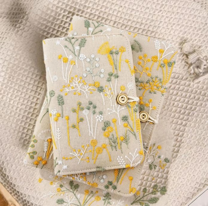 Embroidered Fabric A5 A6 Loose-leaf Journal, Vintage Floral Refillable Planner, Gift for her - Image 4